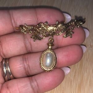 Vintage Gold Brooch with Pearl Accent